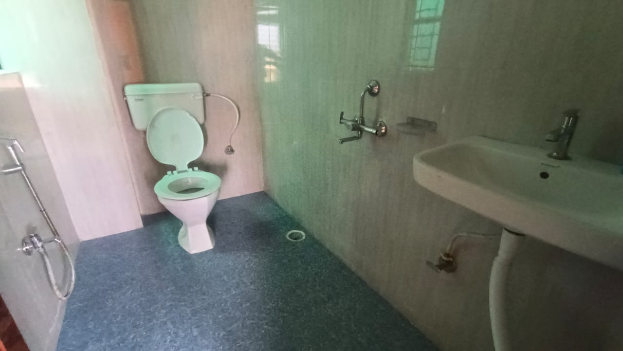 Unfurnished 2bhk in Rukmini Gaon, Guwahati, Assam, India for Rent